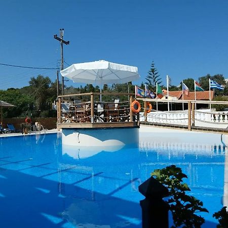 Hotel Marvel Arílasz Kültér fotó